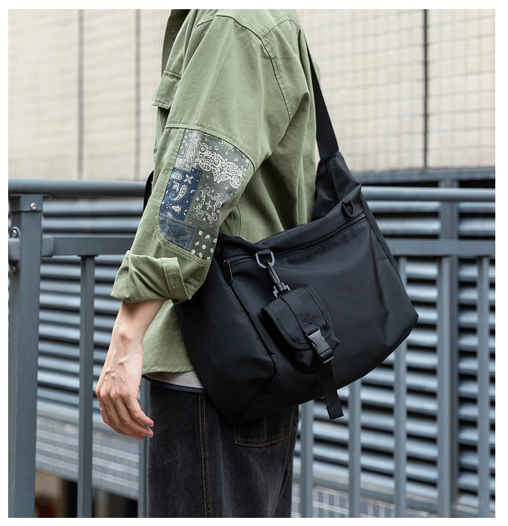 Drift Messenger – 14” Laptop Crossbody